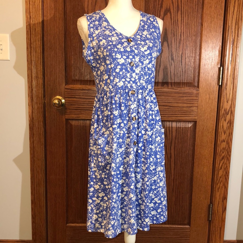 Floral Blue Sleeveless Dress